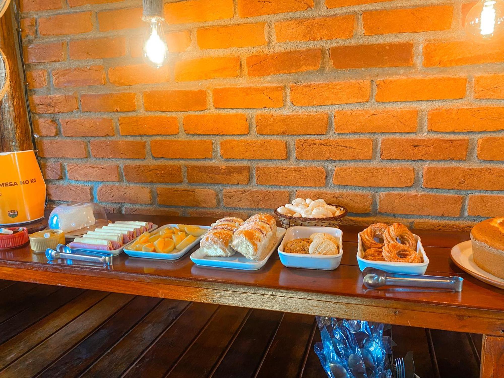 Pousada E Restaurante Casarao Passa Quatro Extérieur photo