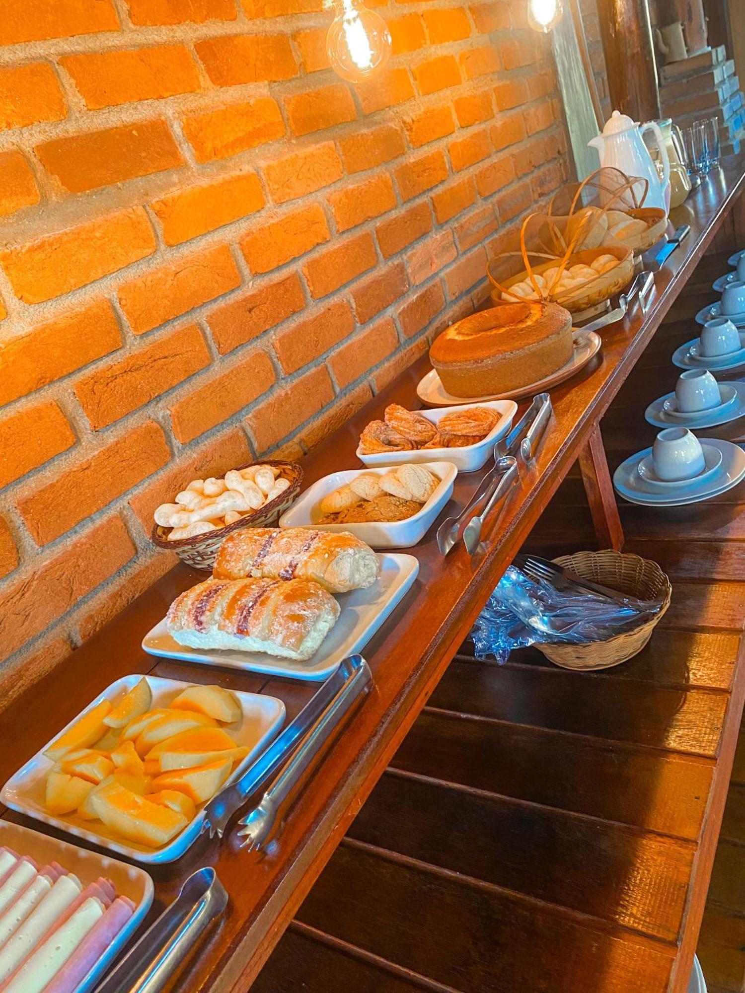 Pousada E Restaurante Casarao Passa Quatro Extérieur photo